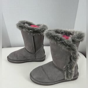 Bearpaw Cora 2664W Women’s Mid Calf Cow Suede Upper Faux Outside Fur Gray Size 8